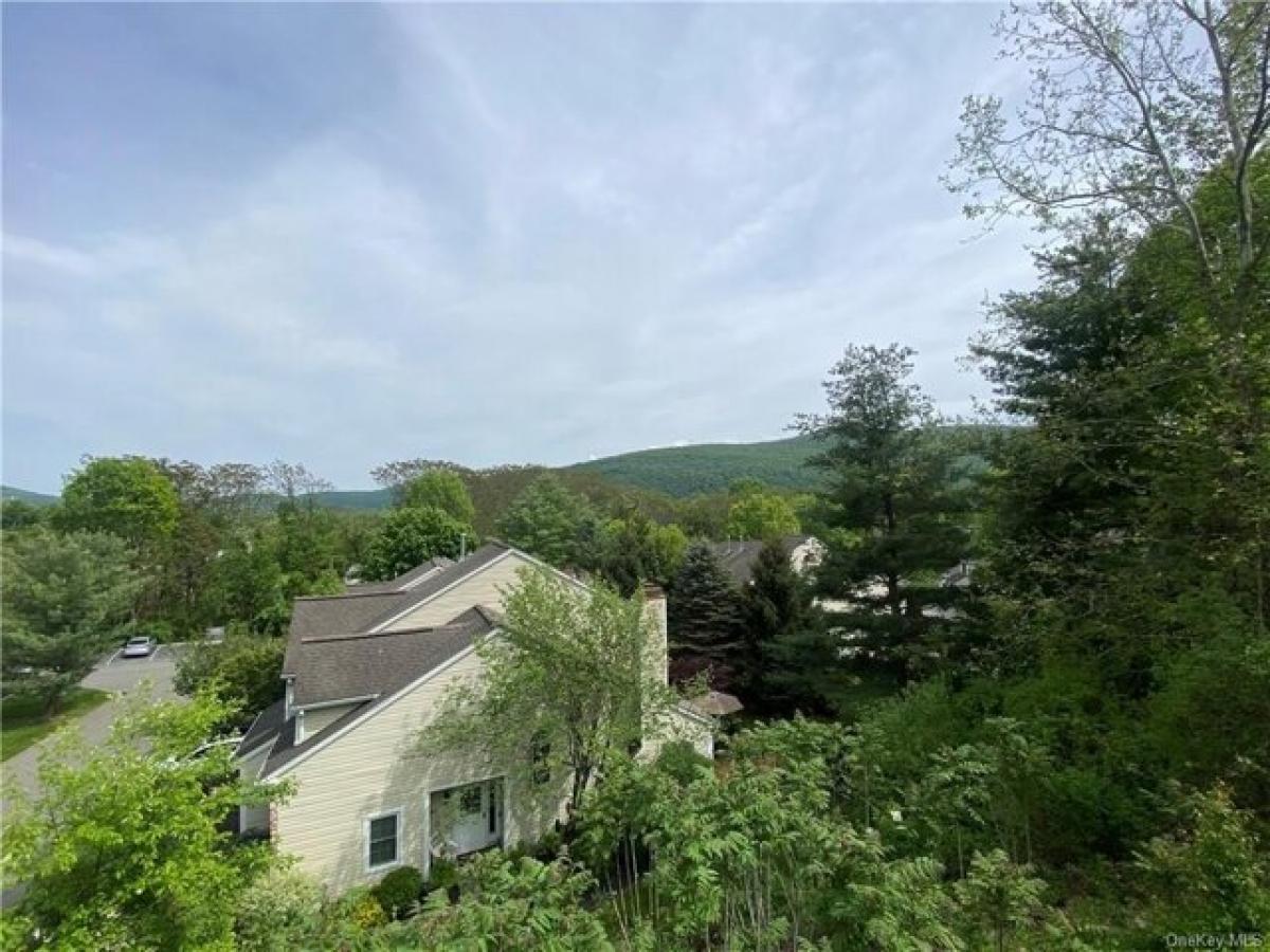 Picture of Home For Sale in Fishkill, New York, United States