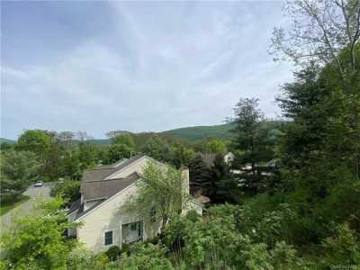 Home For Sale in Fishkill, New York