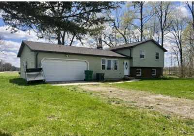 Home For Sale in Decatur, Michigan