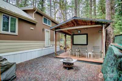 Home For Sale in Deming, Washington