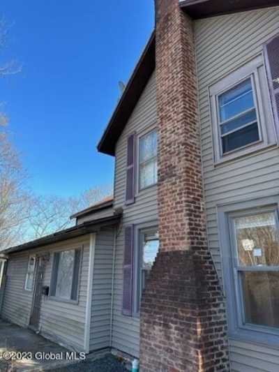 Home For Sale in Altamont, New York