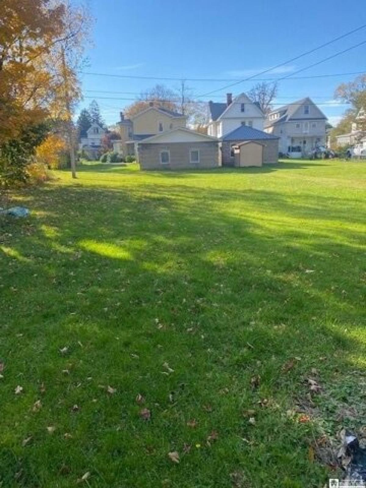 Picture of Home For Sale in Dunkirk, New York, United States