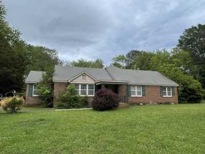 Home For Sale in Somerville, Tennessee
