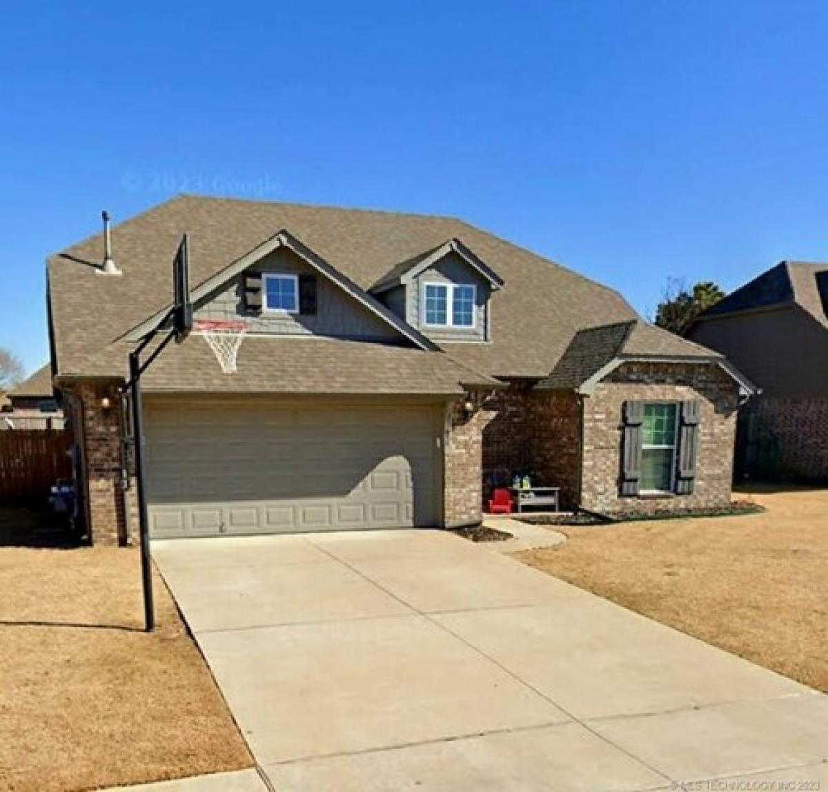 Picture of Home For Sale in Glenpool, Oklahoma, United States