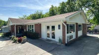 Home For Sale in Dayton, Tennessee