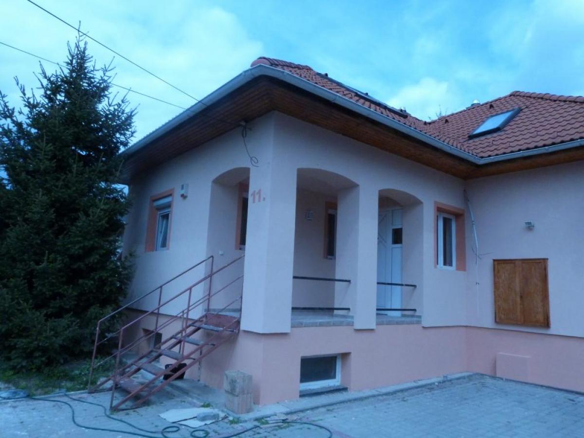 Picture of Home For Sale in Velence, Fejer, Hungary