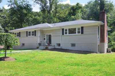 Home For Rent in Scarsdale, New York