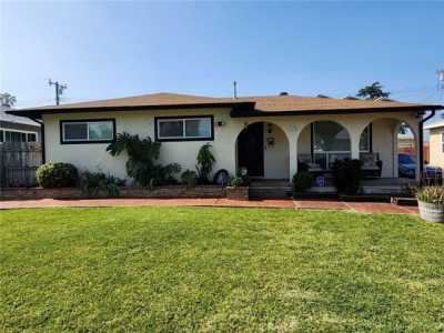 Home For Sale in Covina, California