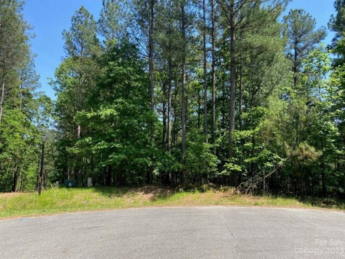 Picture of Residential Land For Sale in Troutman, North Carolina, United States