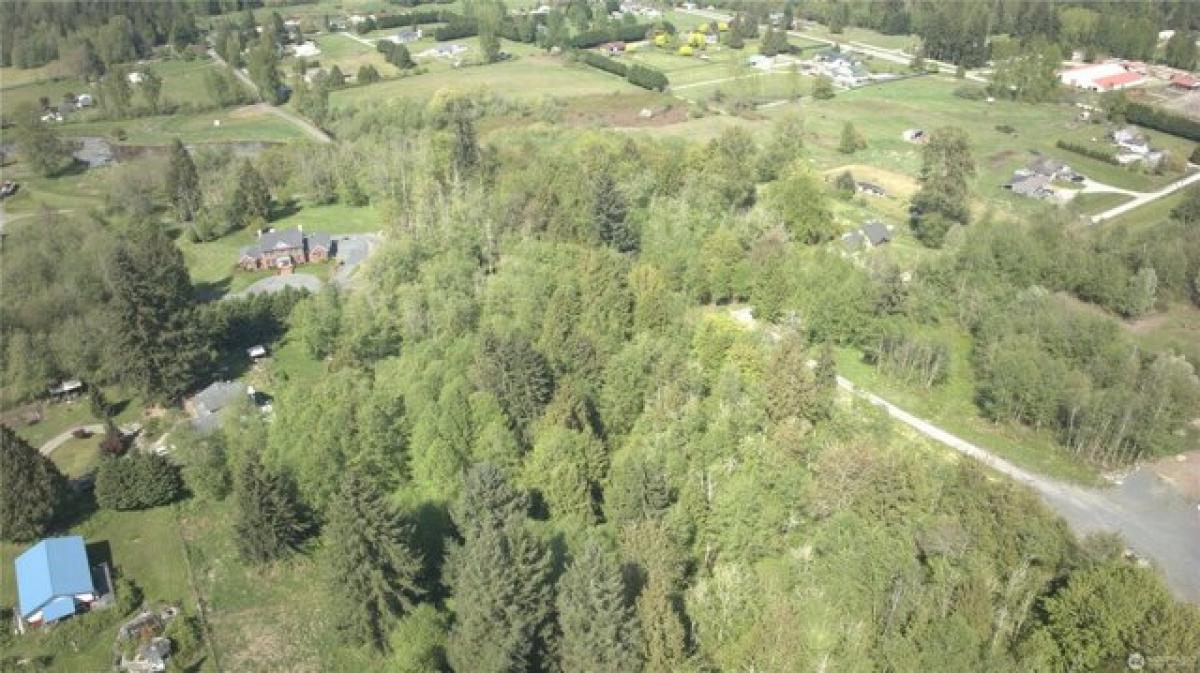 Picture of Residential Land For Sale in Arlington, Washington, United States