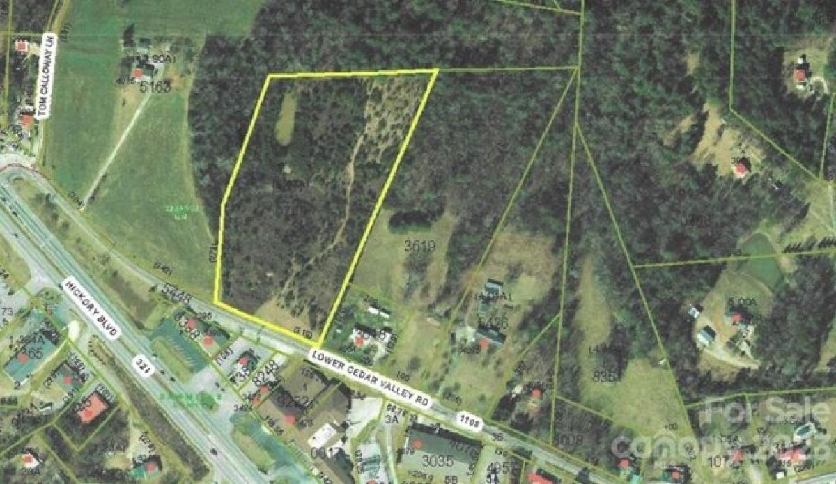 Picture of Residential Land For Sale in Hudson, North Carolina, United States