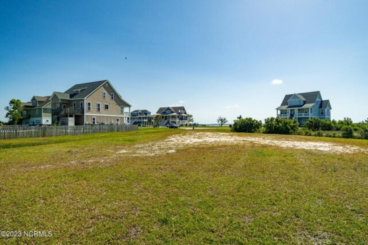 Picture of Residential Land For Sale in Morehead City, North Carolina, United States
