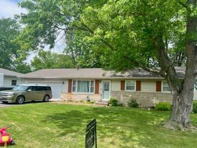 Home For Sale in Bethany, Illinois
