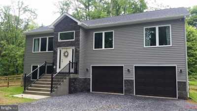 Home For Sale in Ranson, West Virginia
