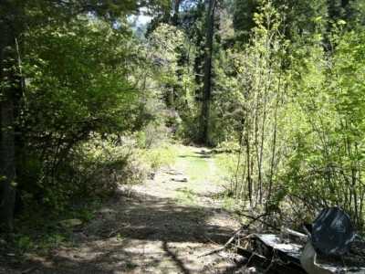 Residential Land For Sale in Castella, California