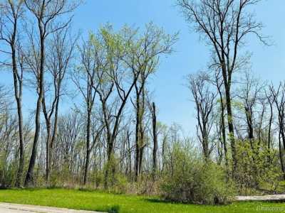 Residential Land For Sale in White Lake, Michigan