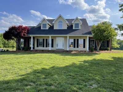 Home For Sale in Cedar Hill, Tennessee