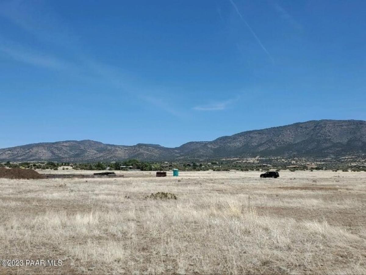 Picture of Residential Land For Sale in Prescott Valley, Arizona, United States