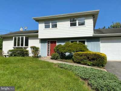 Home For Sale in Vineland, New Jersey
