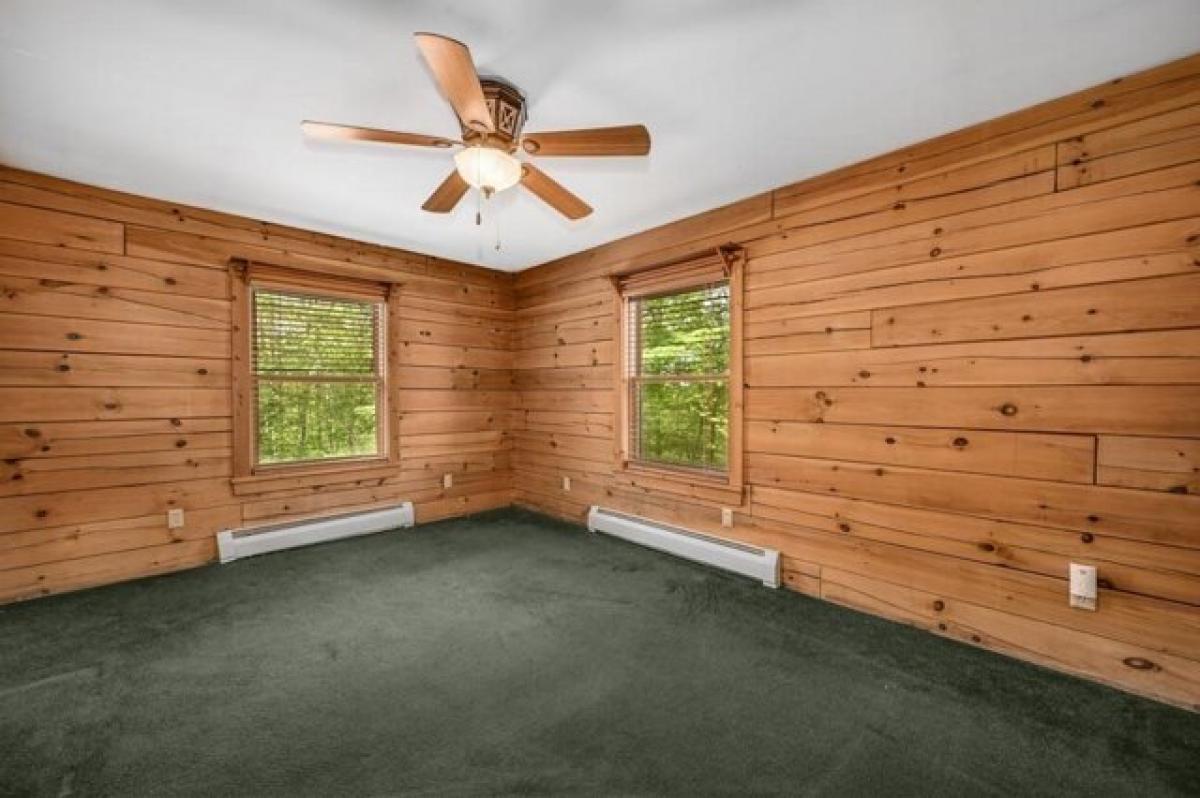 Picture of Home For Sale in Brimfield, Massachusetts, United States