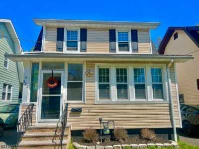 Home For Rent in Rahway, New Jersey