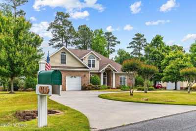Home For Sale in Chocowinity, North Carolina