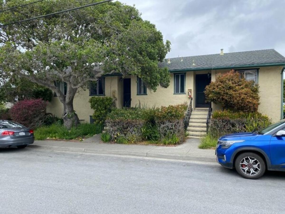 Picture of Home For Sale in Monterey, California, United States