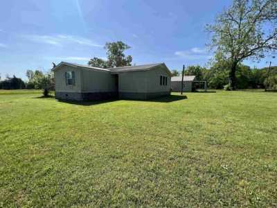 Home For Sale in Adamsville, Tennessee