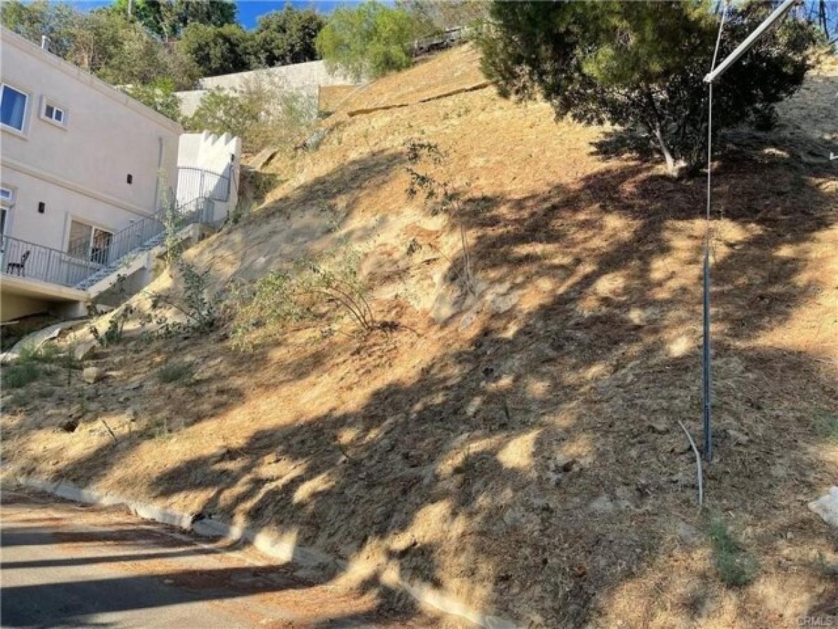 Picture of Residential Land For Sale in Woodland Hills, California, United States