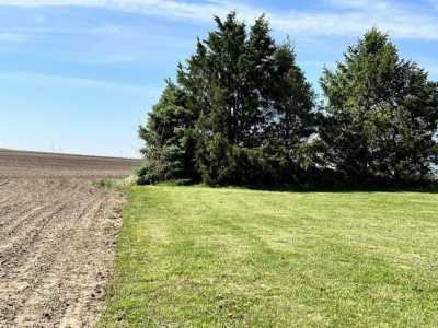Home For Sale in Clinton, Illinois