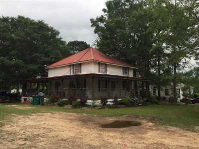 Home For Sale in Citronelle, Alabama