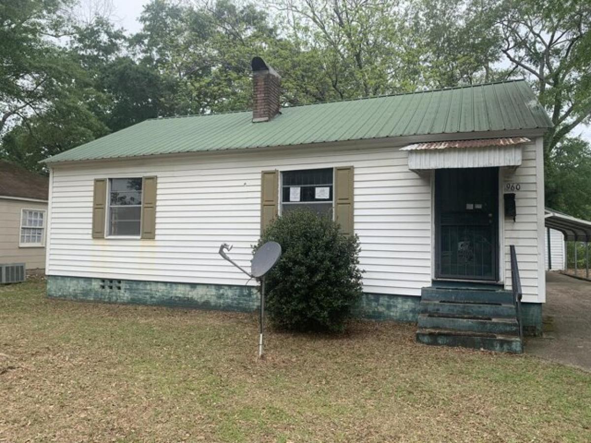 Picture of Home For Sale in Laurel, Mississippi, United States