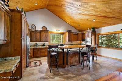 Home For Sale in Athol, Idaho