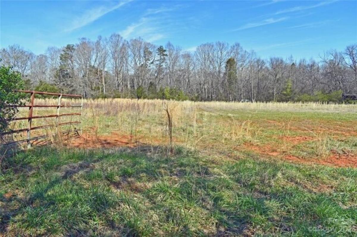 Picture of Residential Land For Sale in Vale, North Carolina, United States