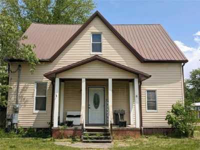 Home For Sale in Marissa, Illinois