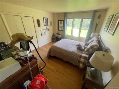 Home For Sale in Ferndale, New York