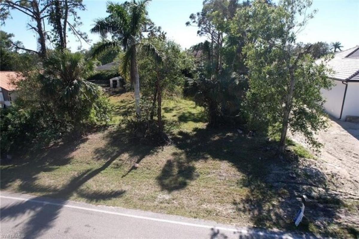 Picture of Residential Land For Sale in Bonita Springs, Florida, United States