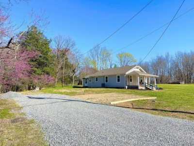 Home For Sale in Elkin, North Carolina