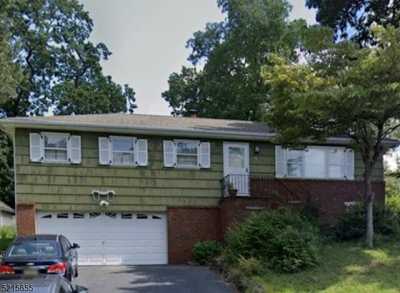 Home For Sale in West Caldwell, New Jersey