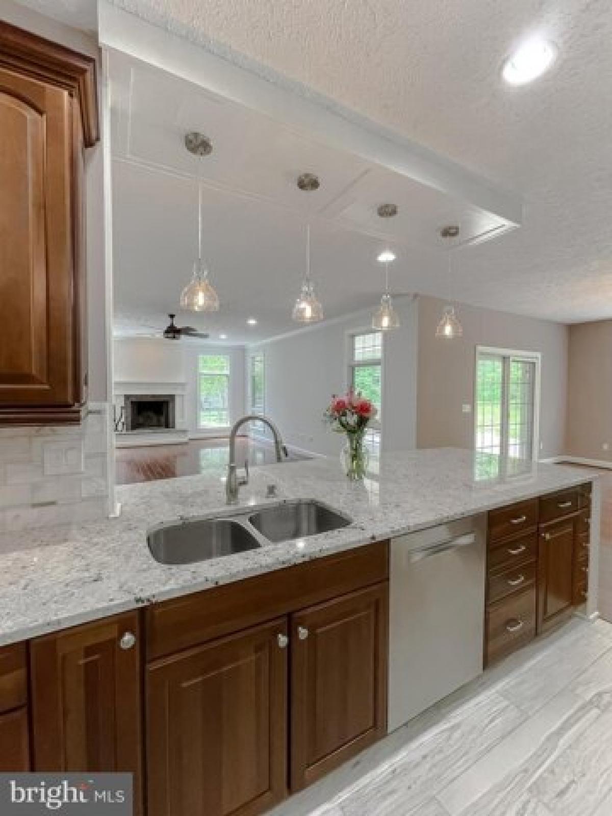 Picture of Home For Sale in Leonardtown, Maryland, United States