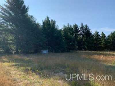 Residential Land For Sale in Escanaba, Michigan