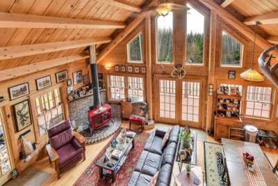 Home For Sale in Greenville, Maine
