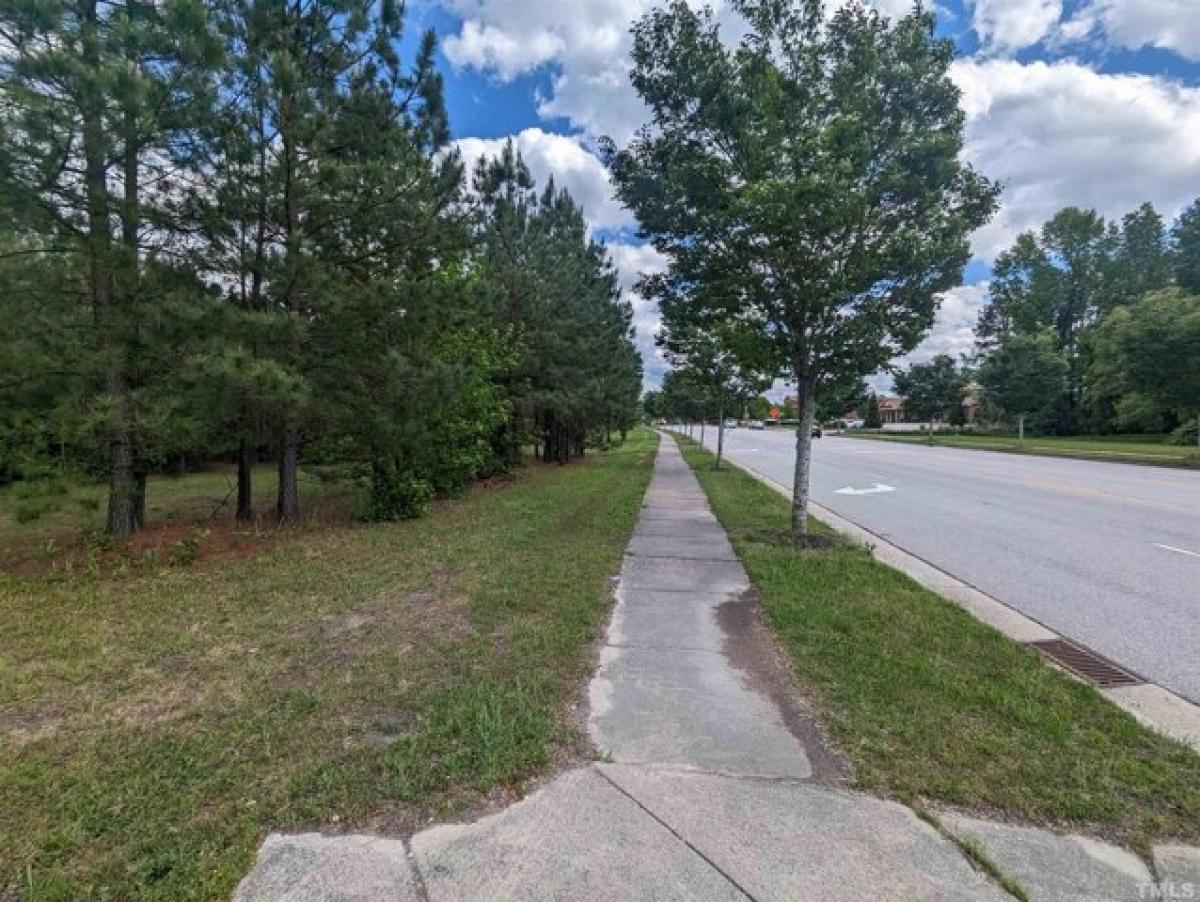 Picture of Residential Land For Sale in Rolesville, North Carolina, United States