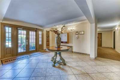 Home For Sale in Rockville Centre, New York