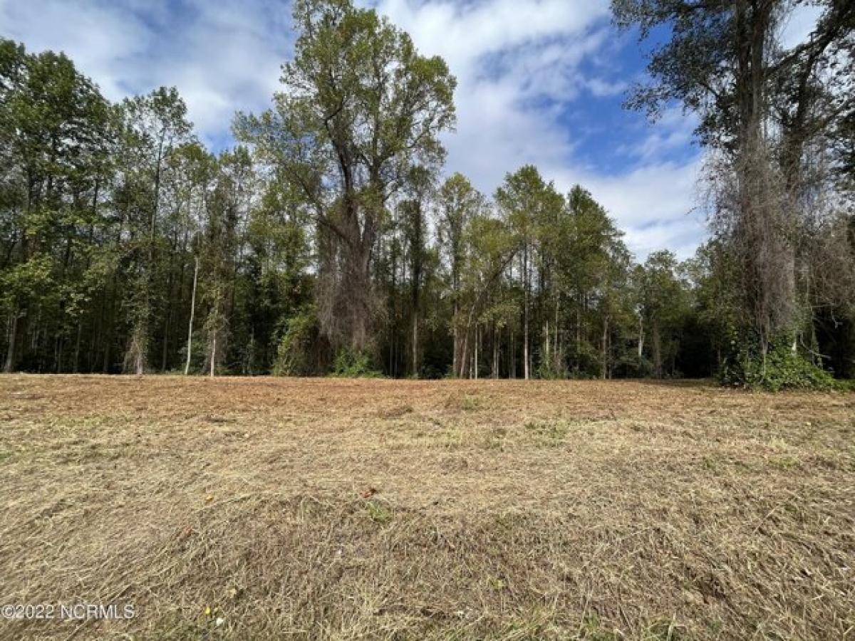 Picture of Residential Land For Sale in Kinston, North Carolina, United States