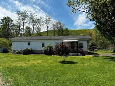 Home For Rent in Highland, New York