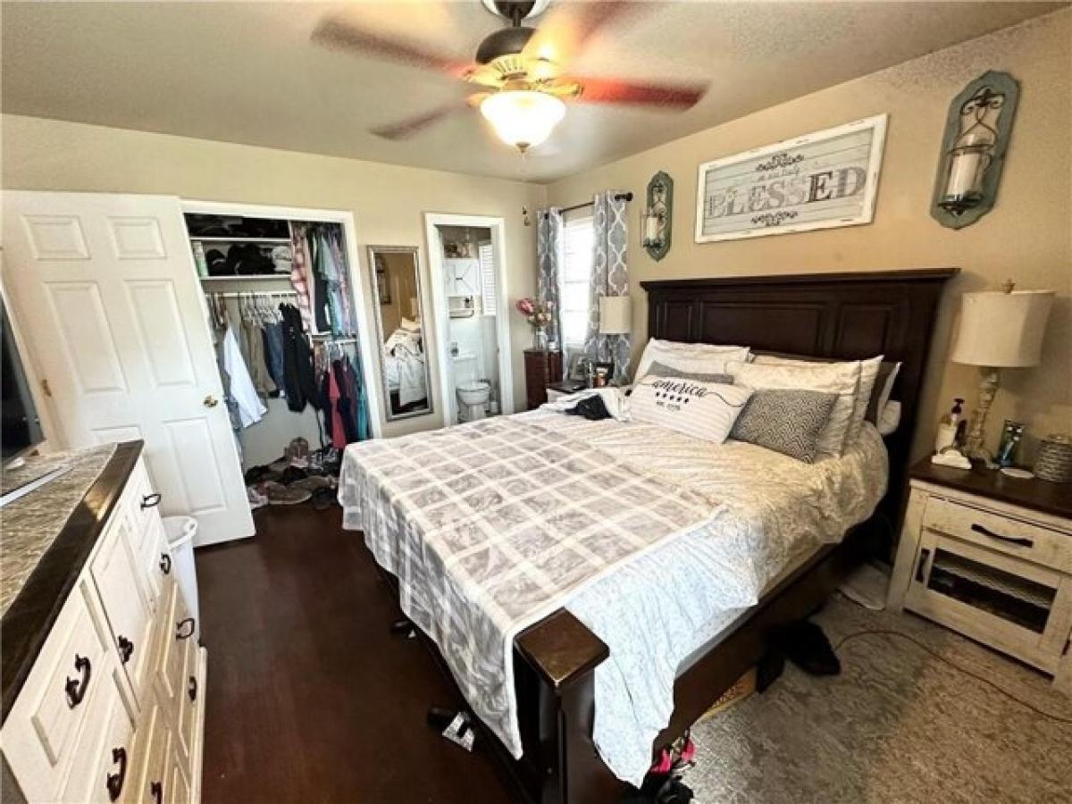Picture of Home For Sale in Altus, Oklahoma, United States