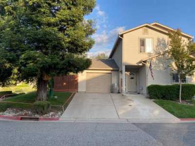 Home For Sale in Diamond Springs, California