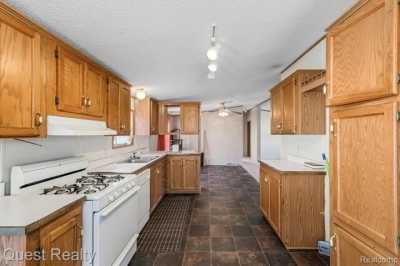 Home For Sale in Pontiac, Michigan