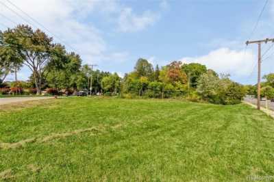 Residential Land For Sale in Livonia, Michigan
